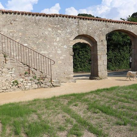 Gite 18Eme Renove Avec Piscine Couverte, Terrasse, Loisirs Et Wifi - 6 Pers. - Fr-1-426-432 Les Herbiers Bagian luar foto