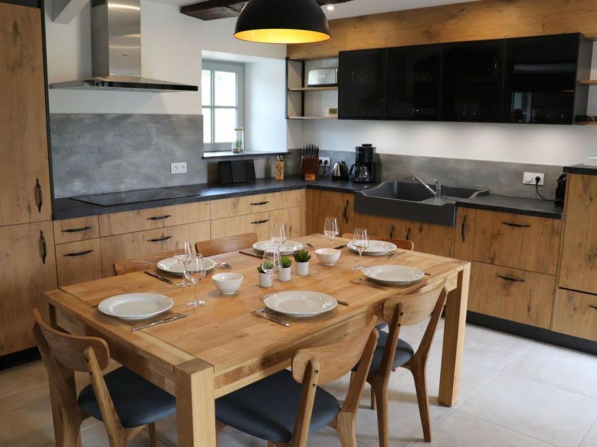 Gite 18Eme Renove Avec Piscine Couverte, Terrasse, Loisirs Et Wifi - 6 Pers. - Fr-1-426-432 Les Herbiers Bagian luar foto