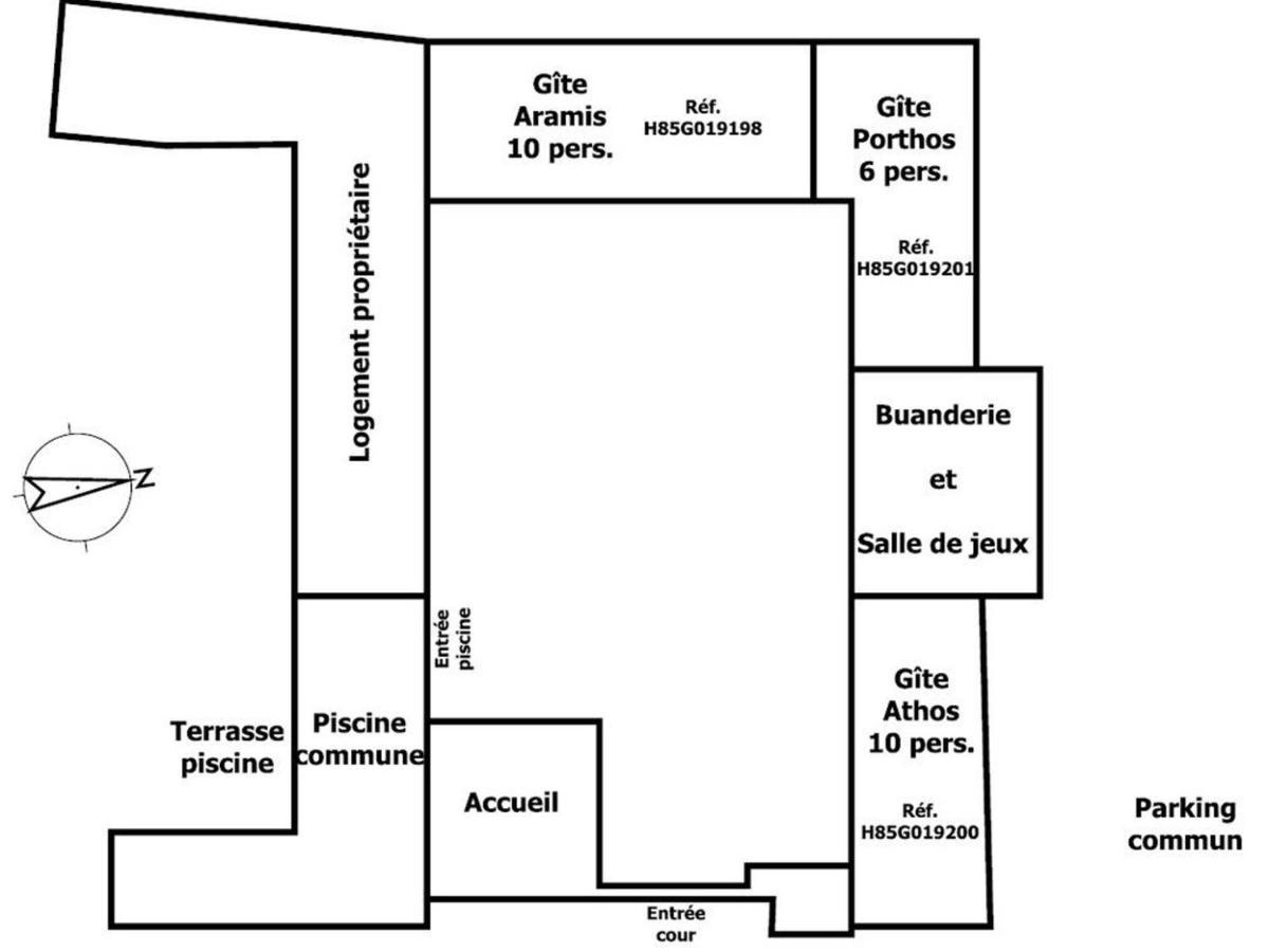Gite 18Eme Renove Avec Piscine Couverte, Terrasse, Loisirs Et Wifi - 6 Pers. - Fr-1-426-432 Les Herbiers Bagian luar foto